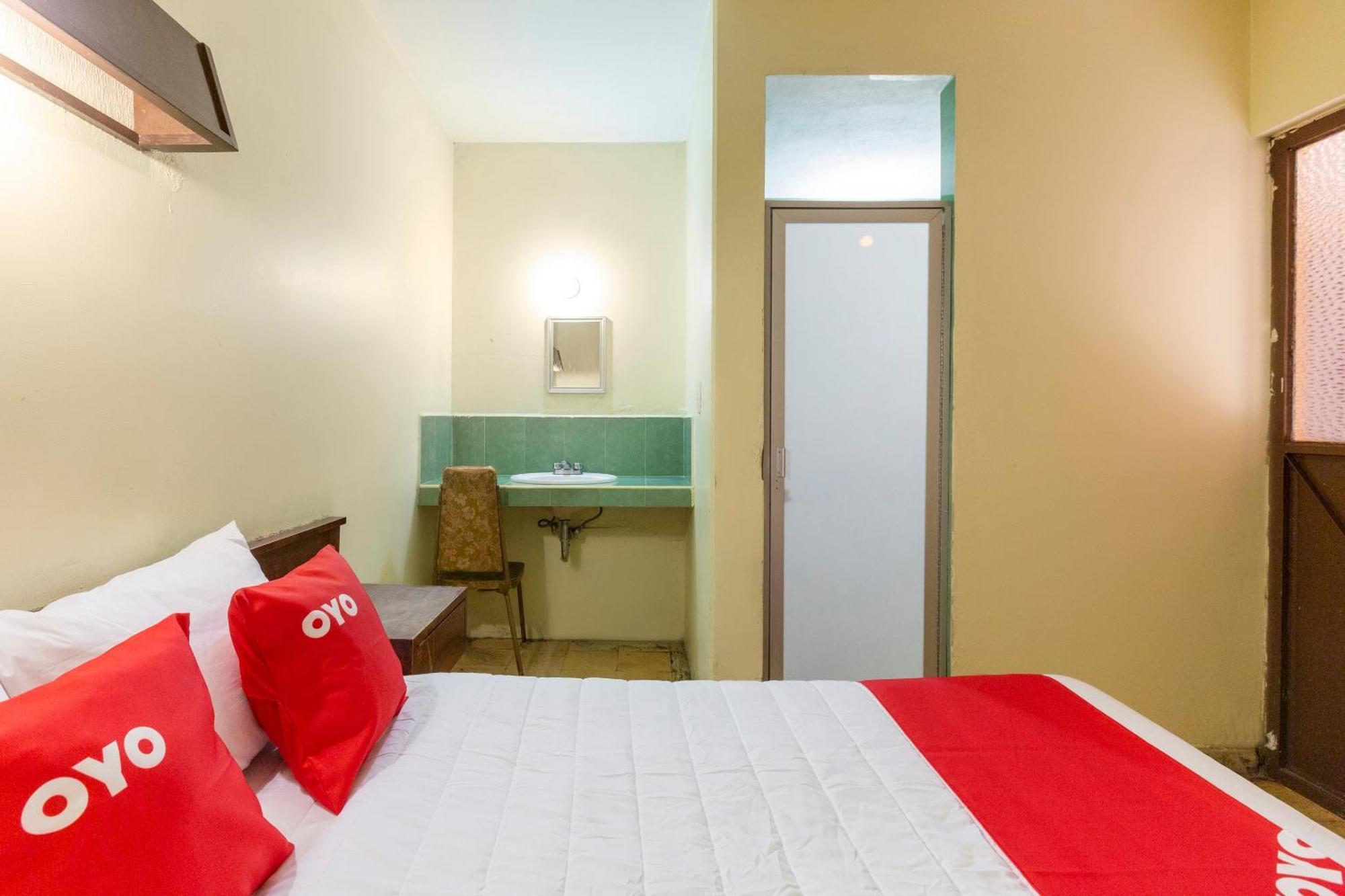 Oyo Hotel Emperador, Oaxaca 外观 照片